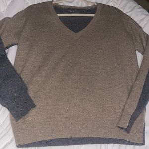 Luxurious 100% cashmere Soft 360Cashmere XS sweater